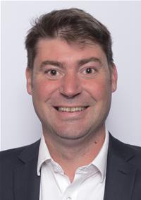 Profile image for Councillor Chris Weaver