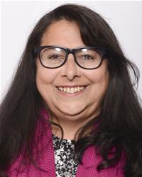 Profile image for Councillor Helen Gunter